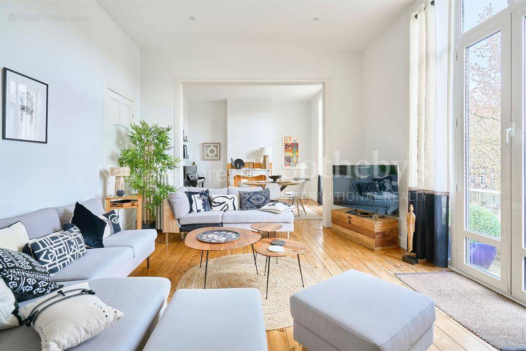 Appartement à LA MADELEINE