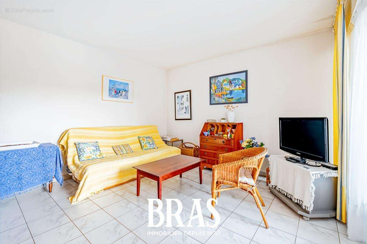 Appartement à LE POULIGUEN