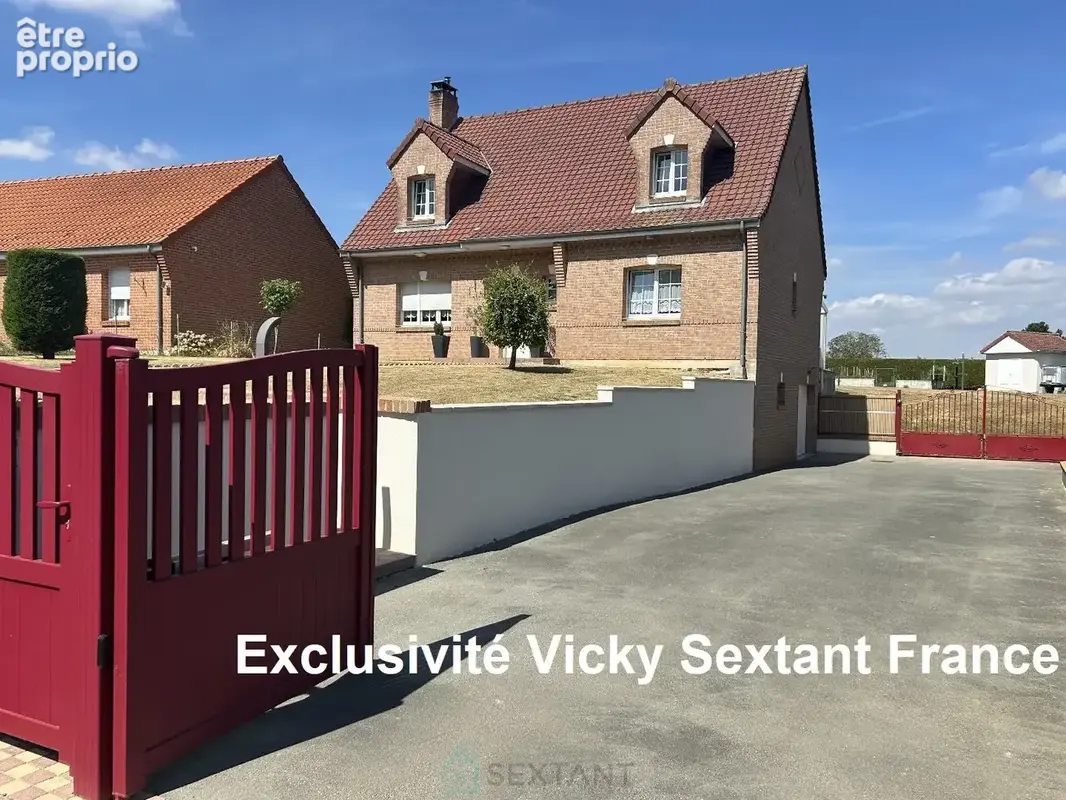 Maison 6 pièces 140 m² · à Bailleul-Sir-Berthoult · 140 m² · 379 500 €