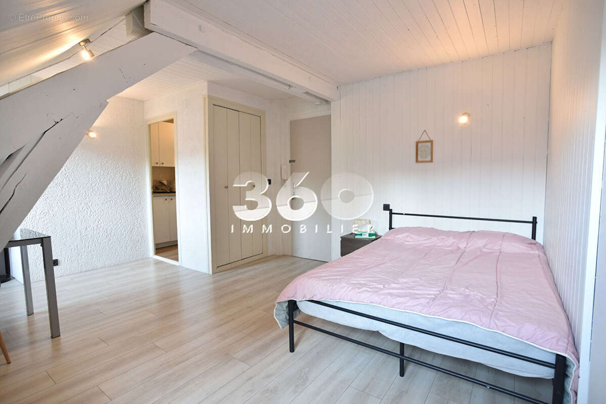 Appartement à AIX-LES-BAINS
