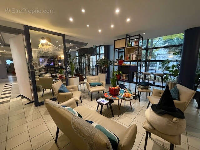 Appartement à COURBEVOIE
