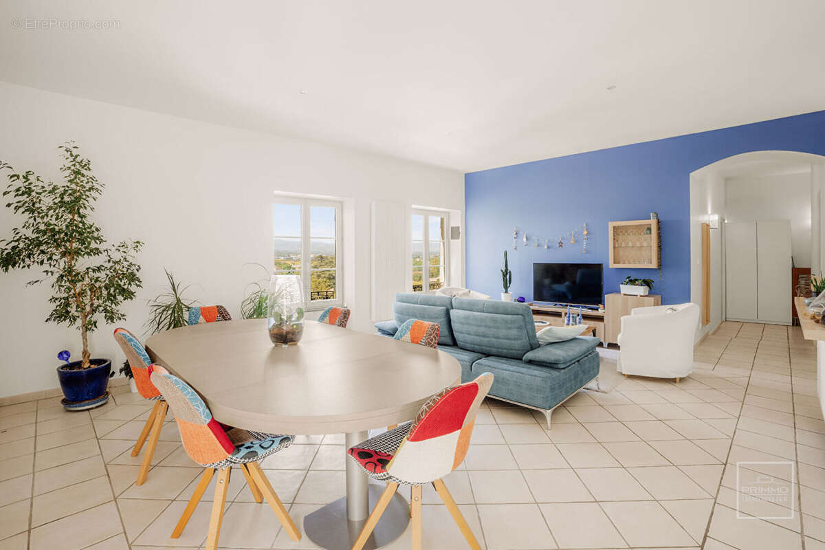 Appartement à BEAUREGARD