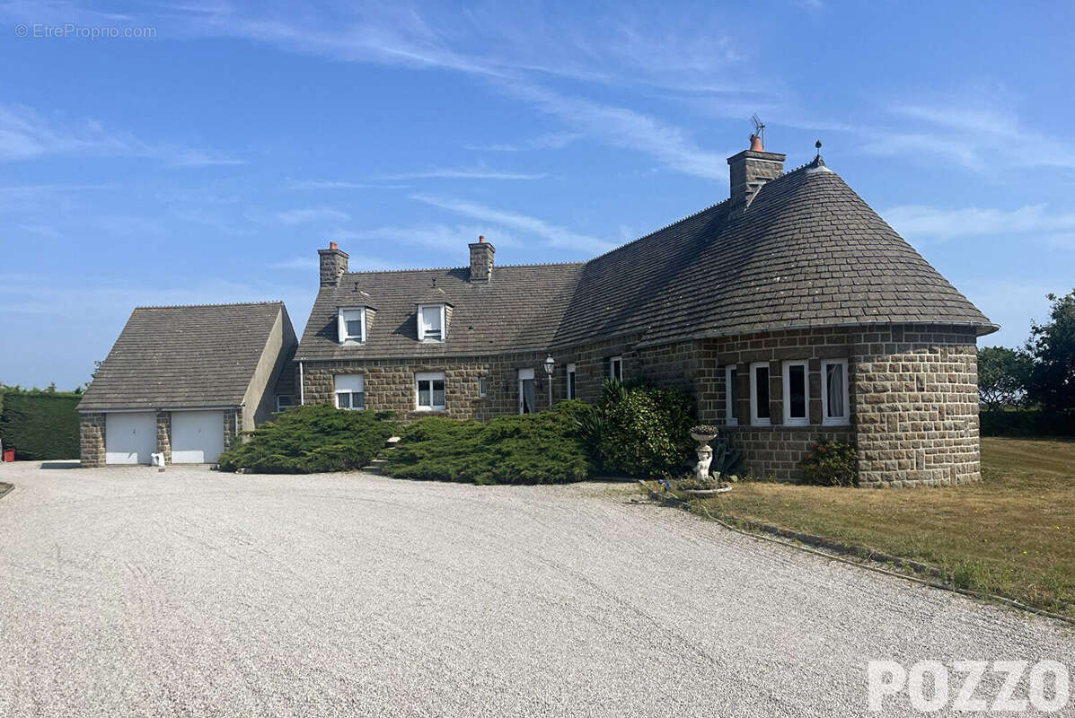 A vendre maison à GATTEVILLE PHARE (50760) - photo 18