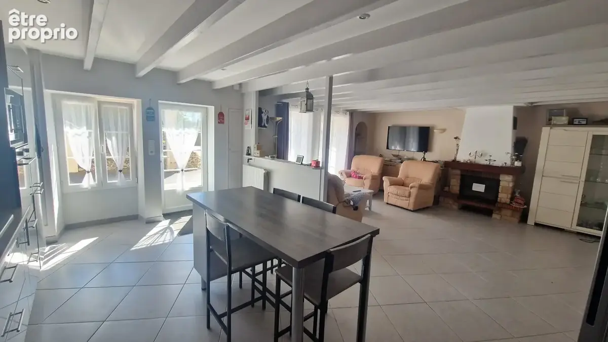 Maison 5 pièces 129 m² à vendre à Cherveux (79410) - photo 5