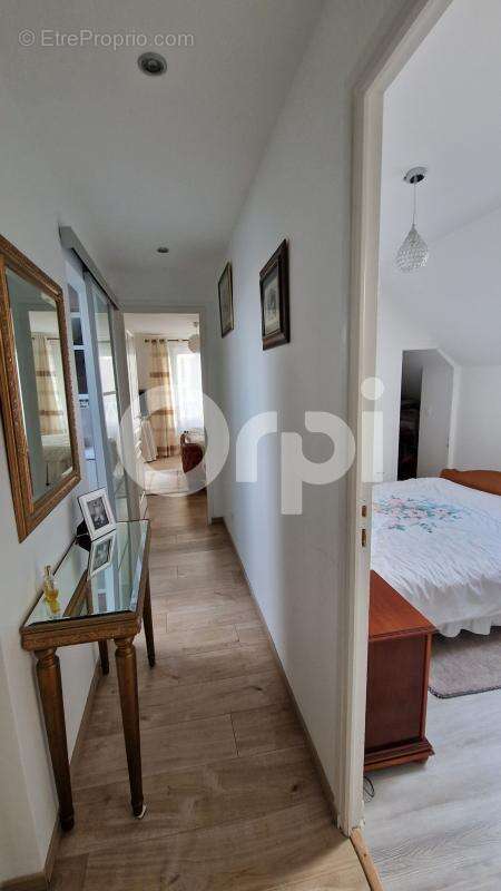 Maison à NEUILLY-SUR-MARNE