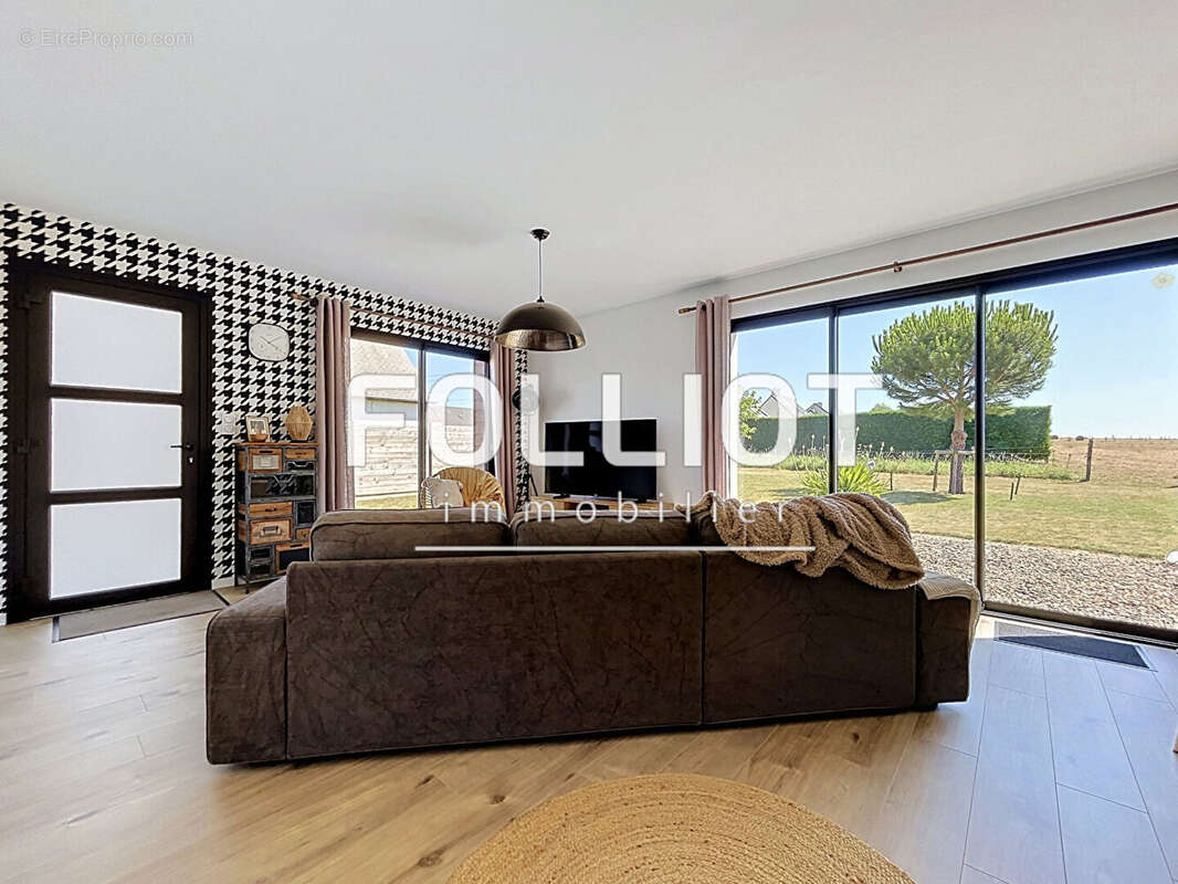 Maison récente 4 pièces à vendre à Saint-Aubin-des-Préaux - Réf 12596MR - photo 6