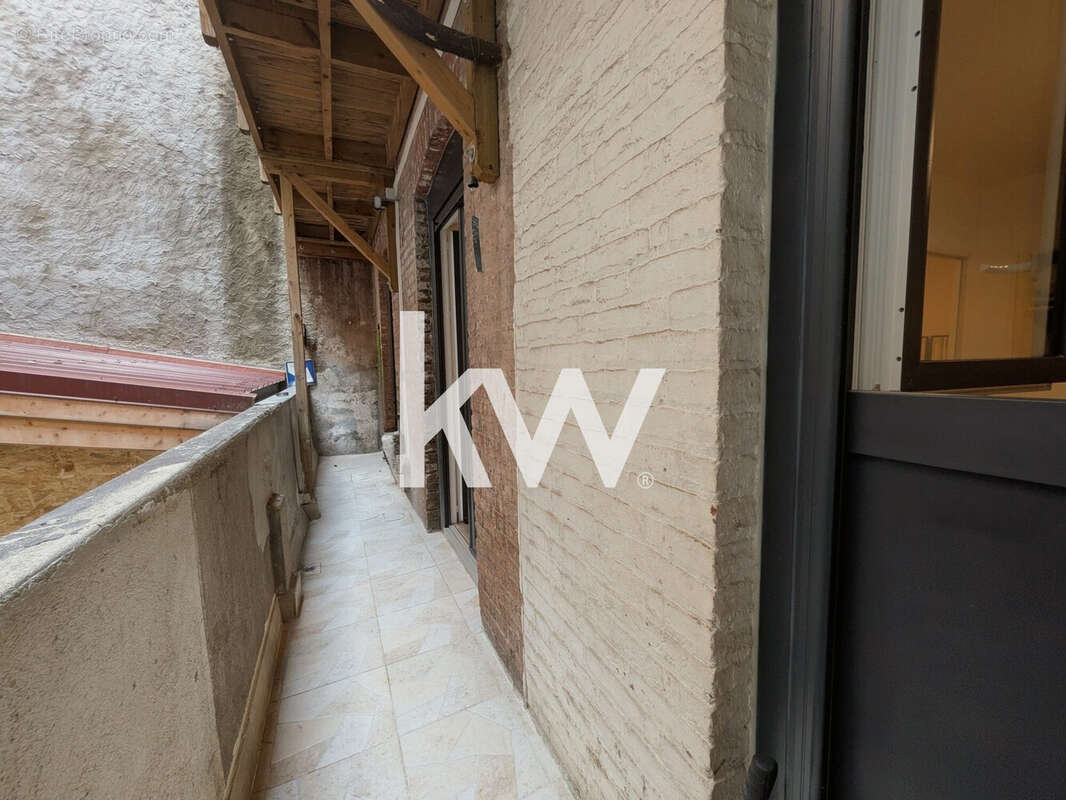 Appartement 39 m² à Saint-Etienne  - photo 5