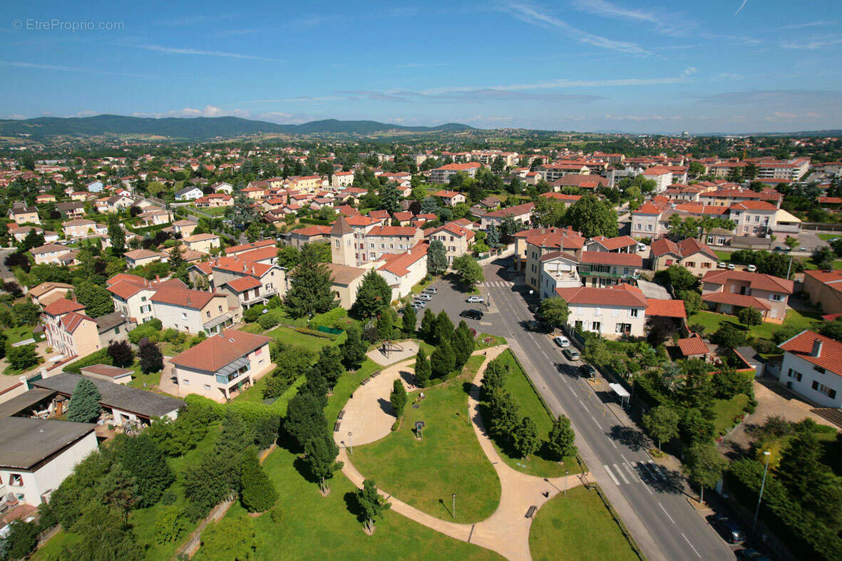 Appartement à CRAPONNE