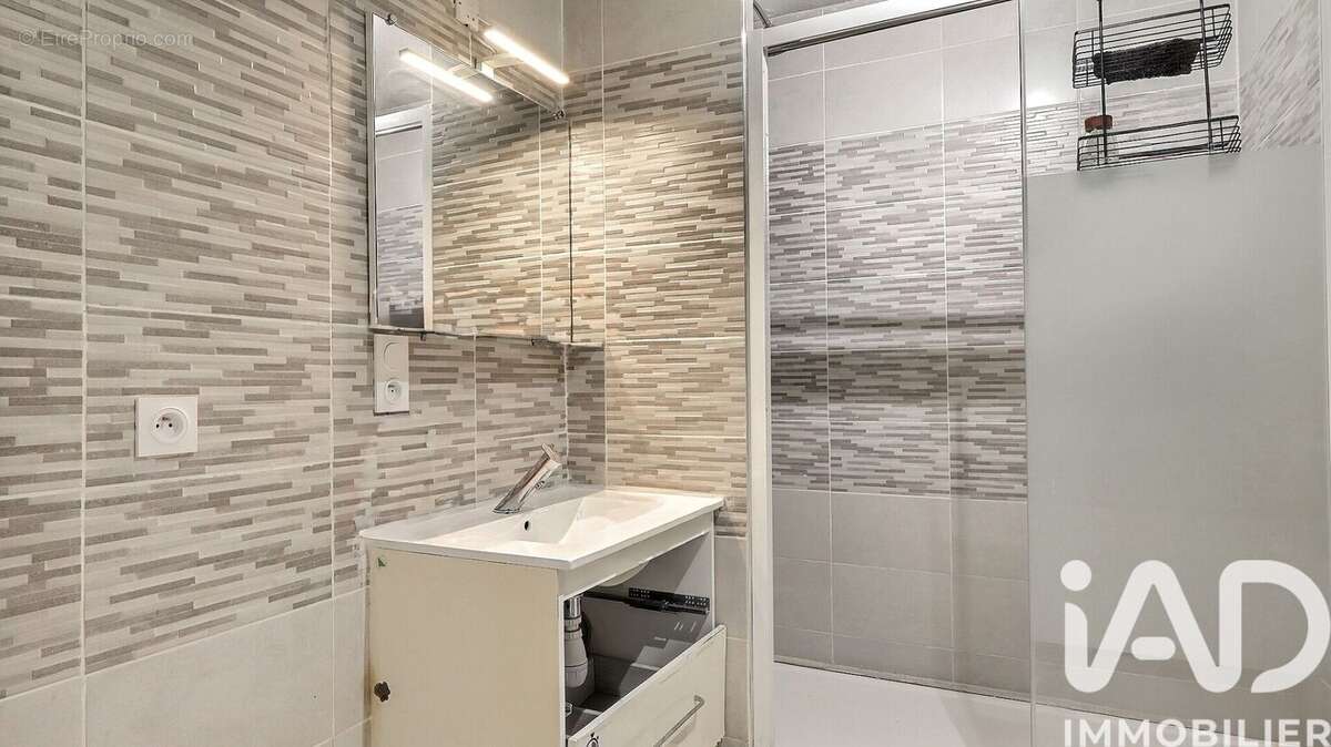 Photo 3 - Appartement à NIMES