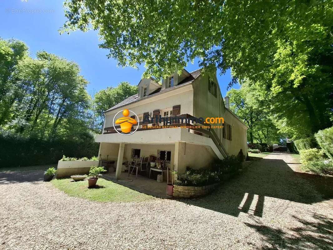 Maison à SERRIS