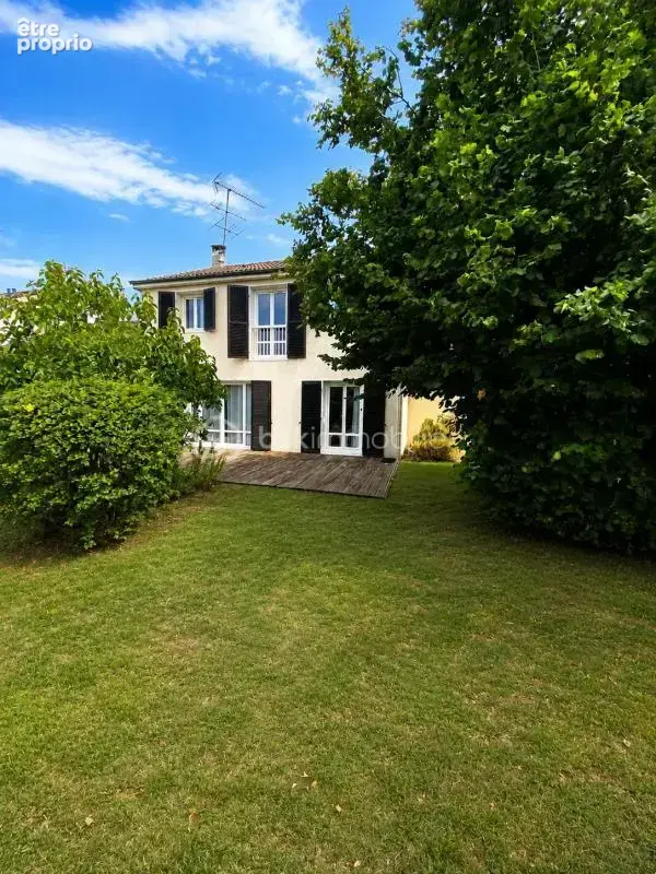 Maison Nymphéa 138 m² – 4 chambres – Jardin 524 m² – Le Mesnil-Saint-Denis - photo 6