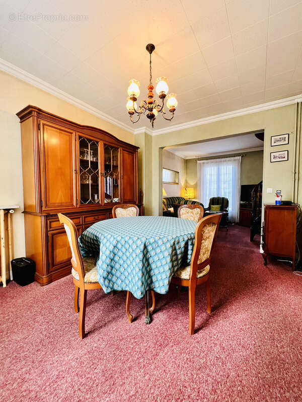 Maison à LE BLANC-MESNIL