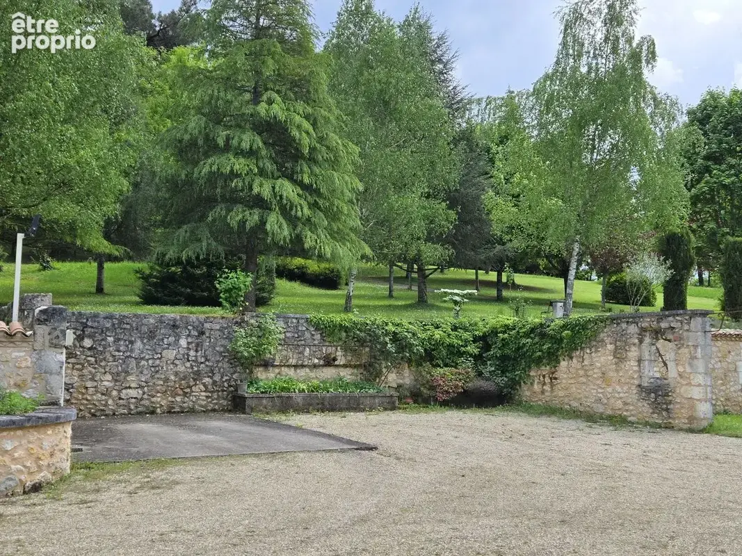 Propriété avec vue sur le village! - photo 3