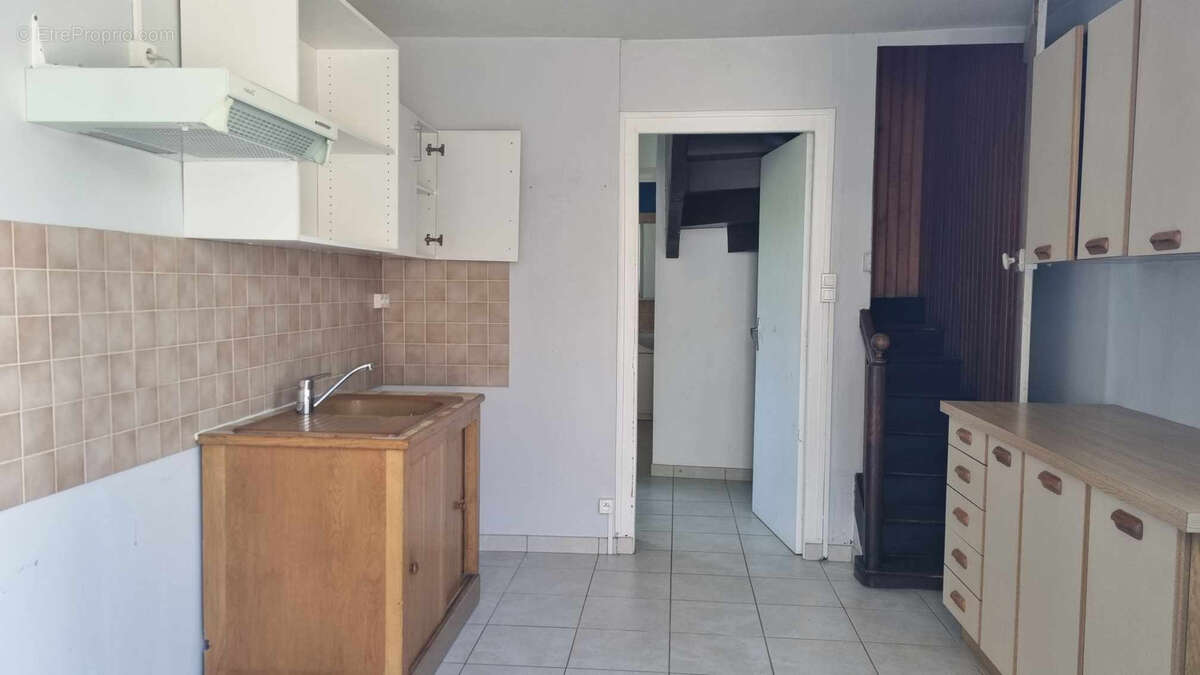 Maison à SAINT-CALAIS