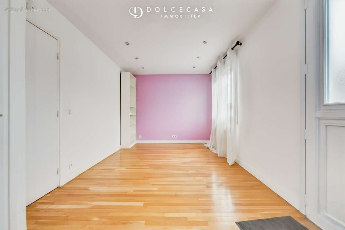 Maison à BRY-SUR-MARNE