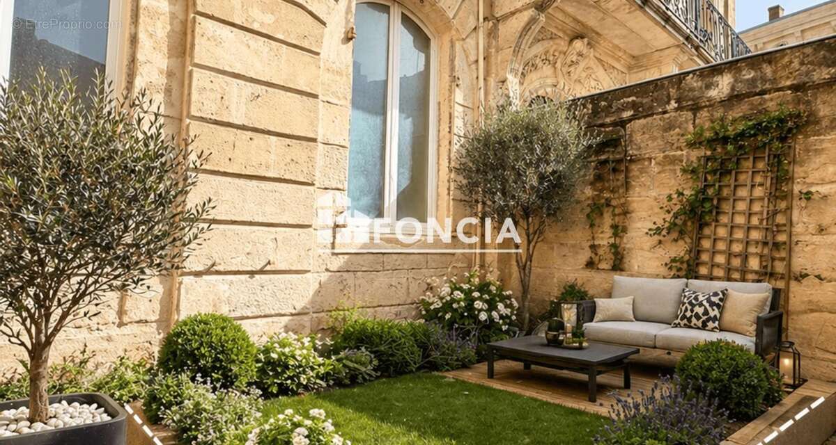 Appartement à BORDEAUX