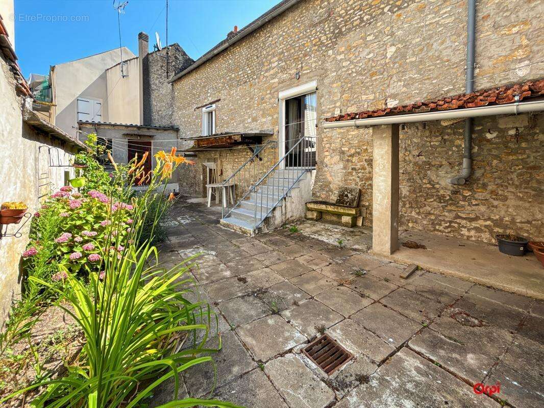 Maison à PITHIVIERS