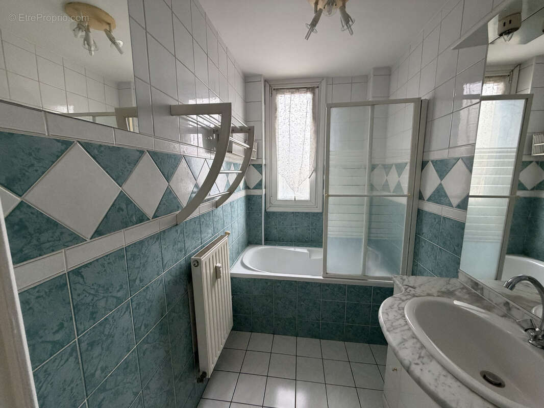 Appartement à SEYSSINET-PARISET