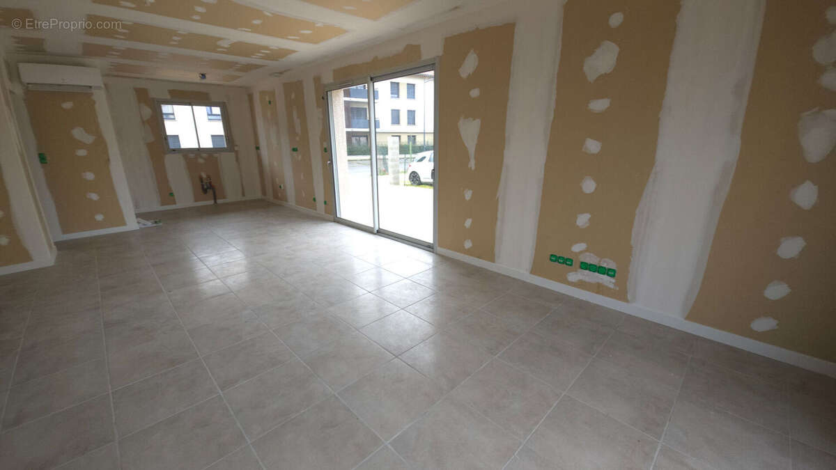 Maison à SAINT-JORY