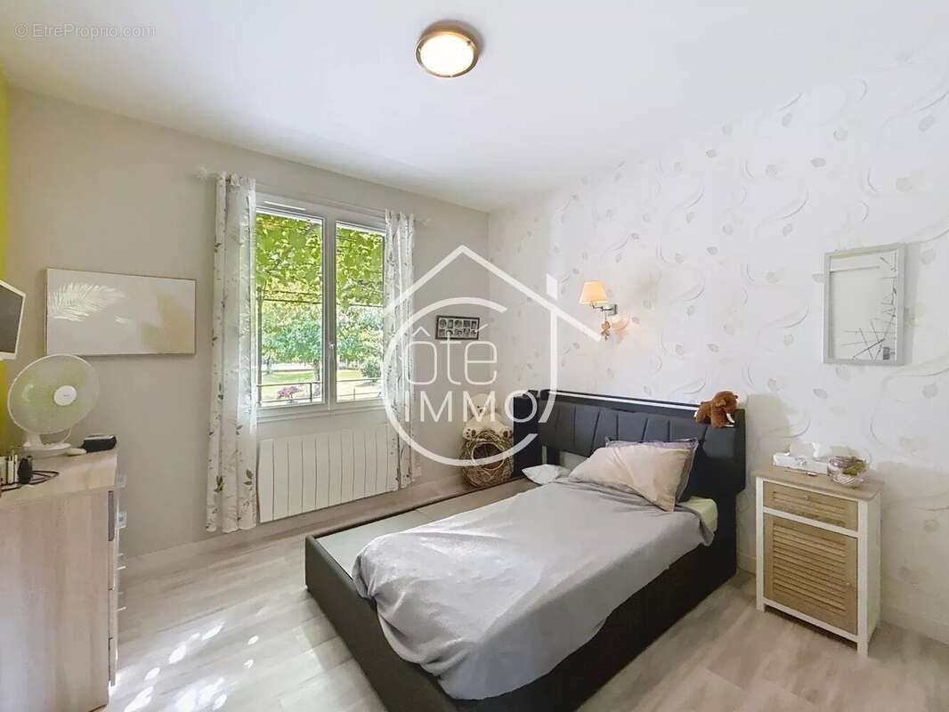 Maison à SAINT-PEY-DE-CASTETS