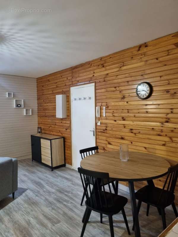 Appartement à SAINT-YRIEIX-LA-PERCHE