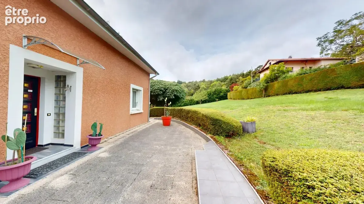 À VENDRE – Maison familiale avec vue panoramique à Pollionnay (Hameau de Larny) - photo 14