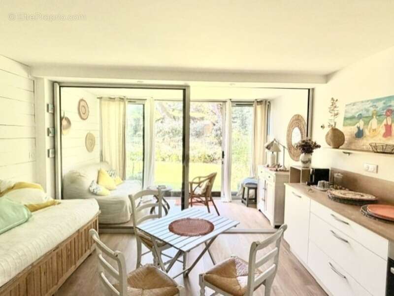 Appartement à LE POULIGUEN