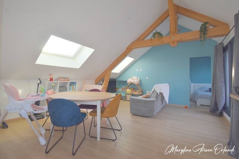 Appartement à VIMINES