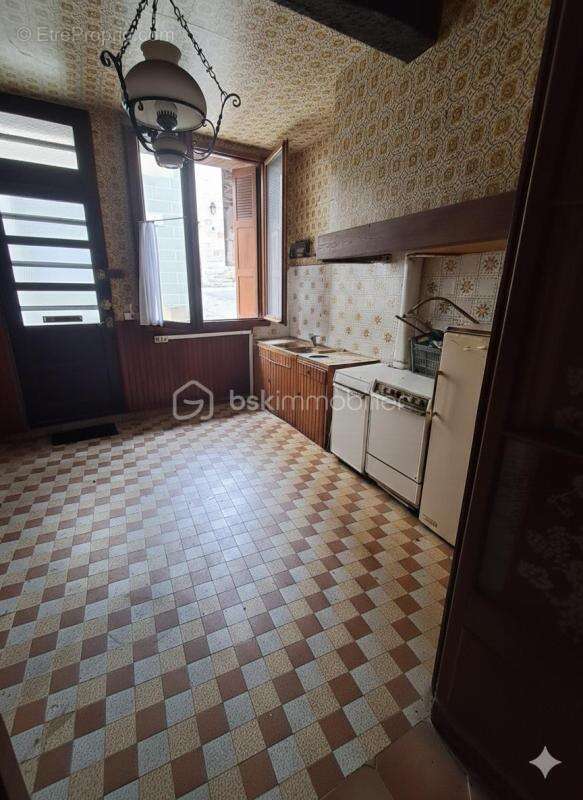 Maison à LA BASTIDE-DE-SEROU