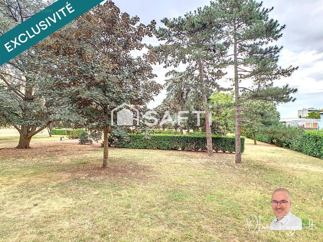 Photo 1 - Appartement à LYON-8E