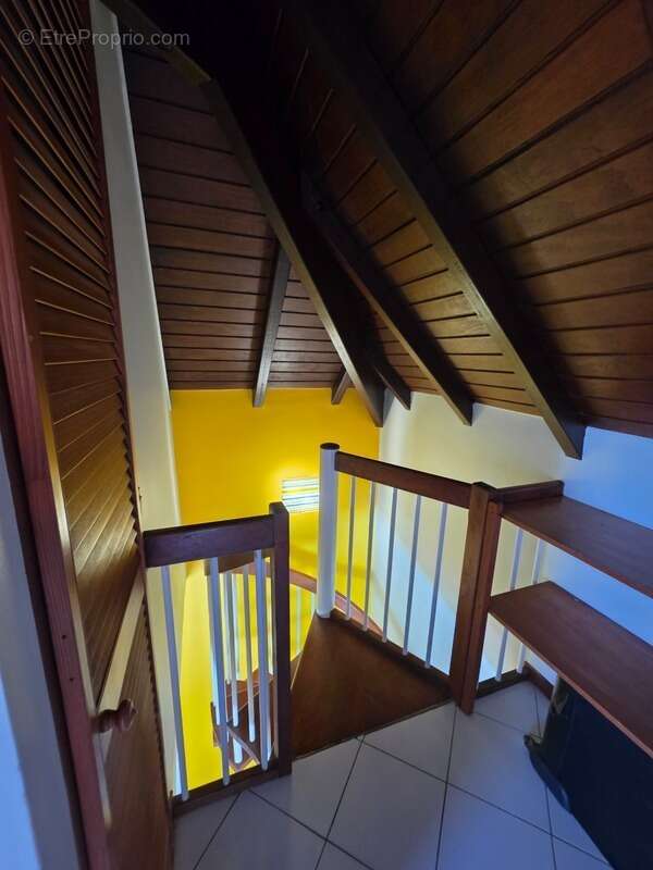 Maison à BAIE-MAHAULT