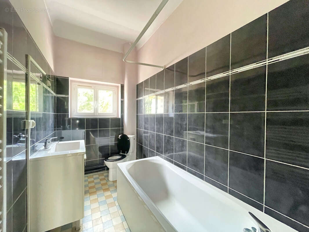 Appartement à GIVORS