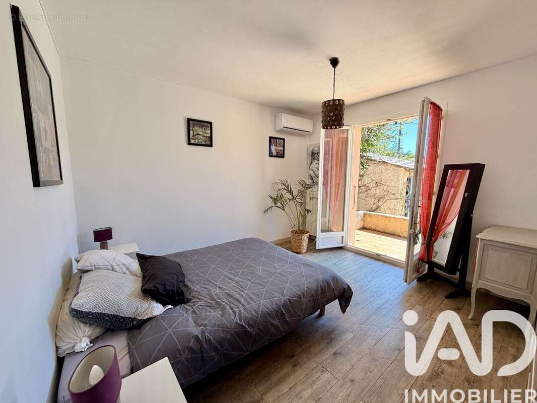 Photo 8 - Maison à PELISSANNE