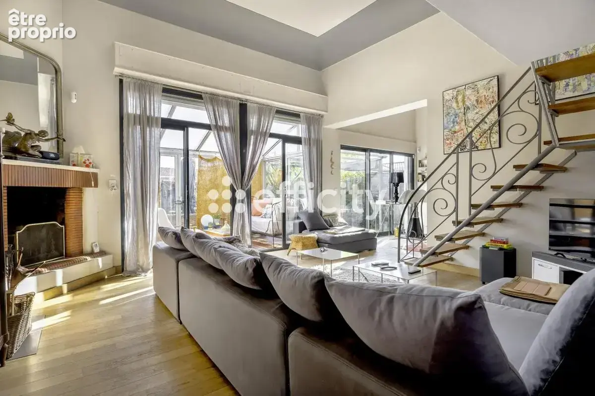 Maison 7 pièces 223 m² à vendre à Bruges (33520) - photo 4
