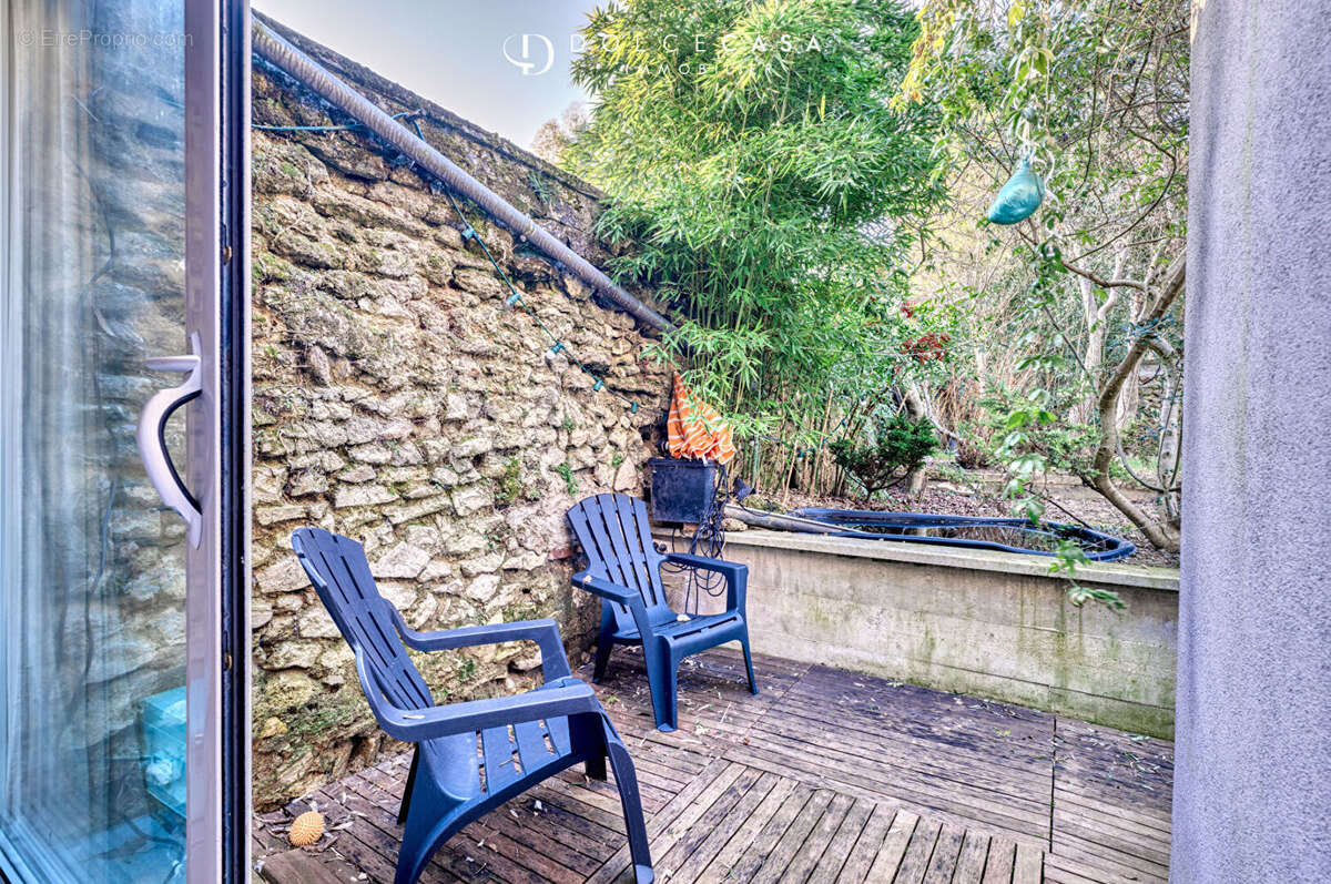 Maison à LE PERREUX-SUR-MARNE