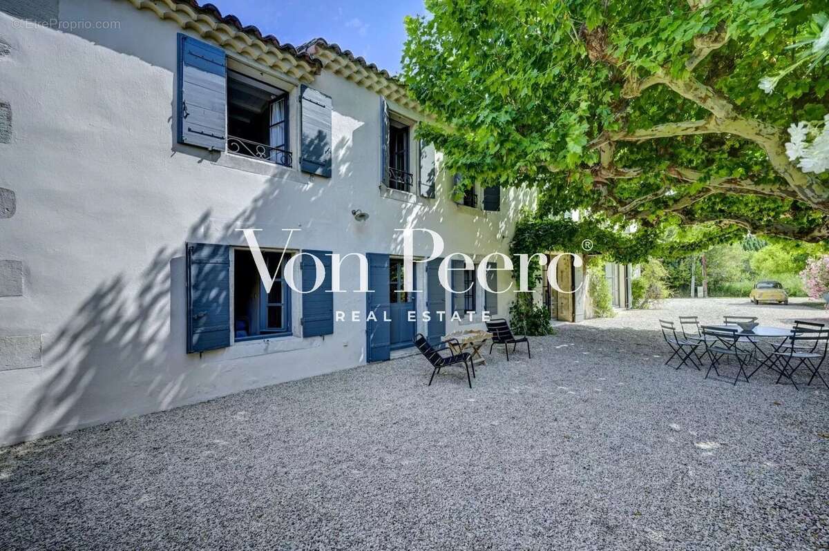 Maison à SAINT-REMY-DE-PROVENCE
