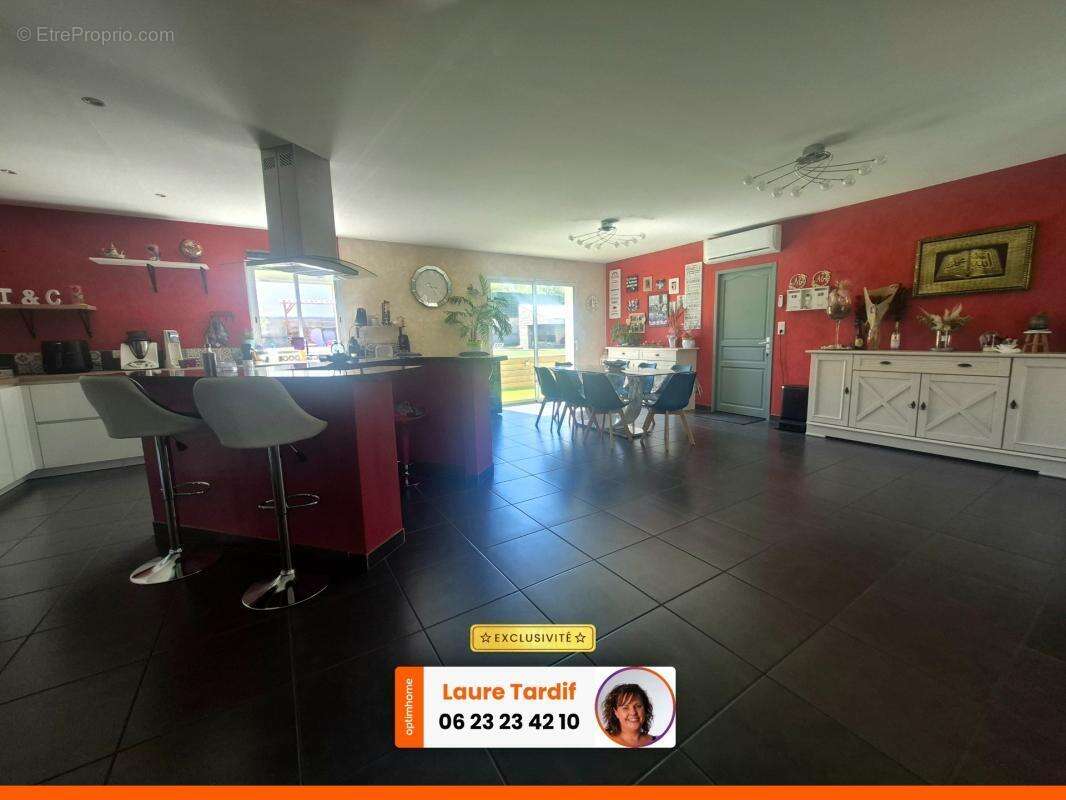 Magnifique maison de plain-pied à MONTMORIN à 3 min de BILLOM - photo 3