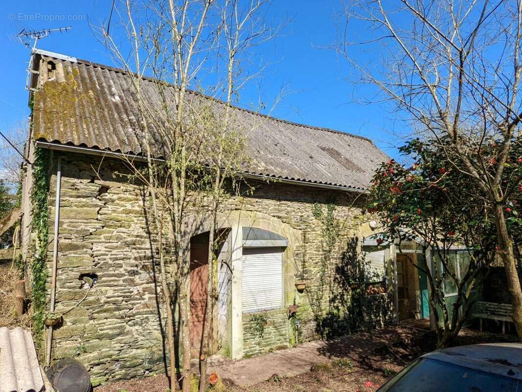 Maison à SAINT-GOAZEC