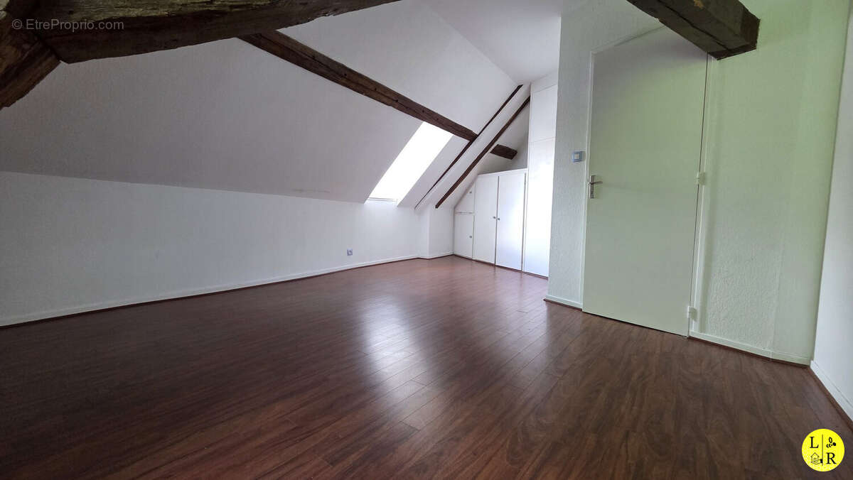 Appartement 70 m² à Arras  - photo 7