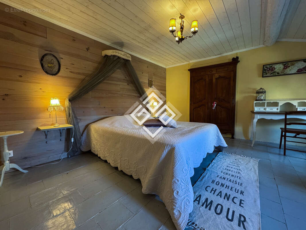 Maison de Maître restaurée avec élégance avec piscine - photo 21