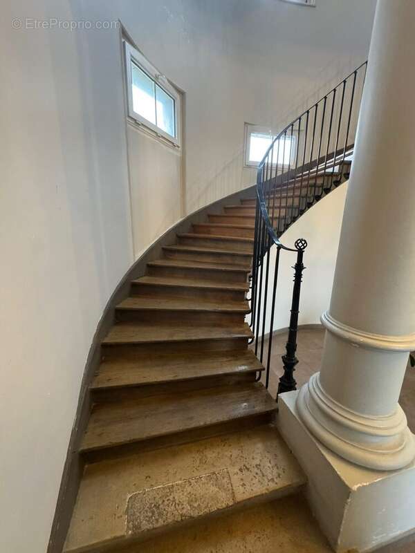 Appartement à VAILLY-SUR-AISNE