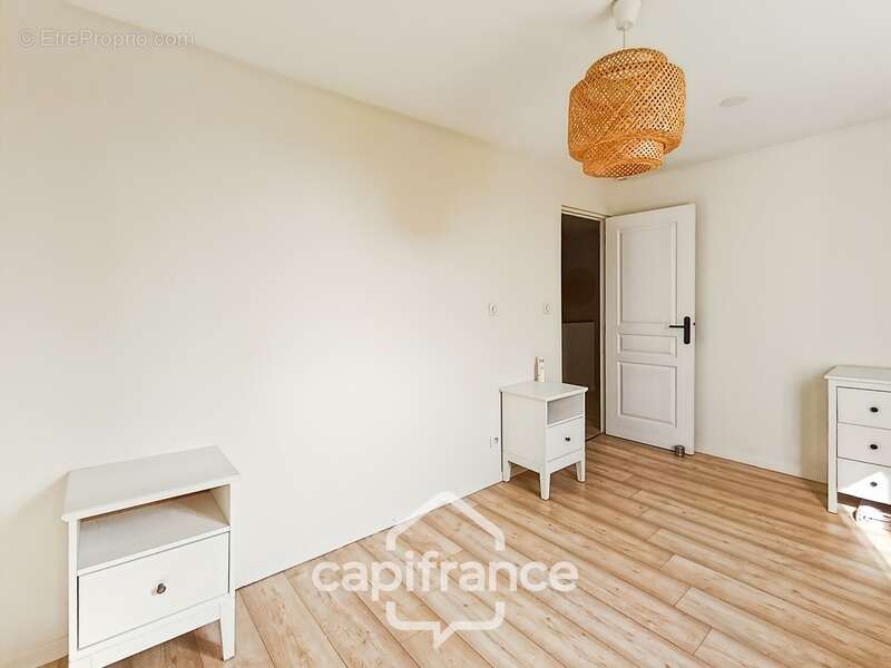 Maison à COLAYRAC-SAINT-CIRQ