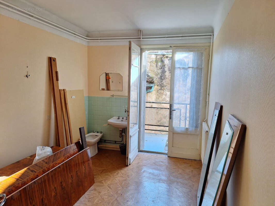 Appartement à SAUVETERRE-LA-LEMANCE