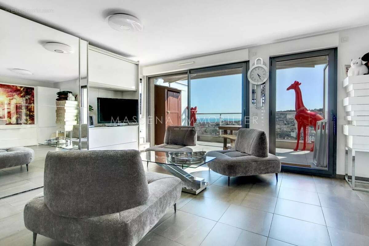 Nice Gairaut - Appartement avec terrasse vue mer, piscine, garage - photo 4