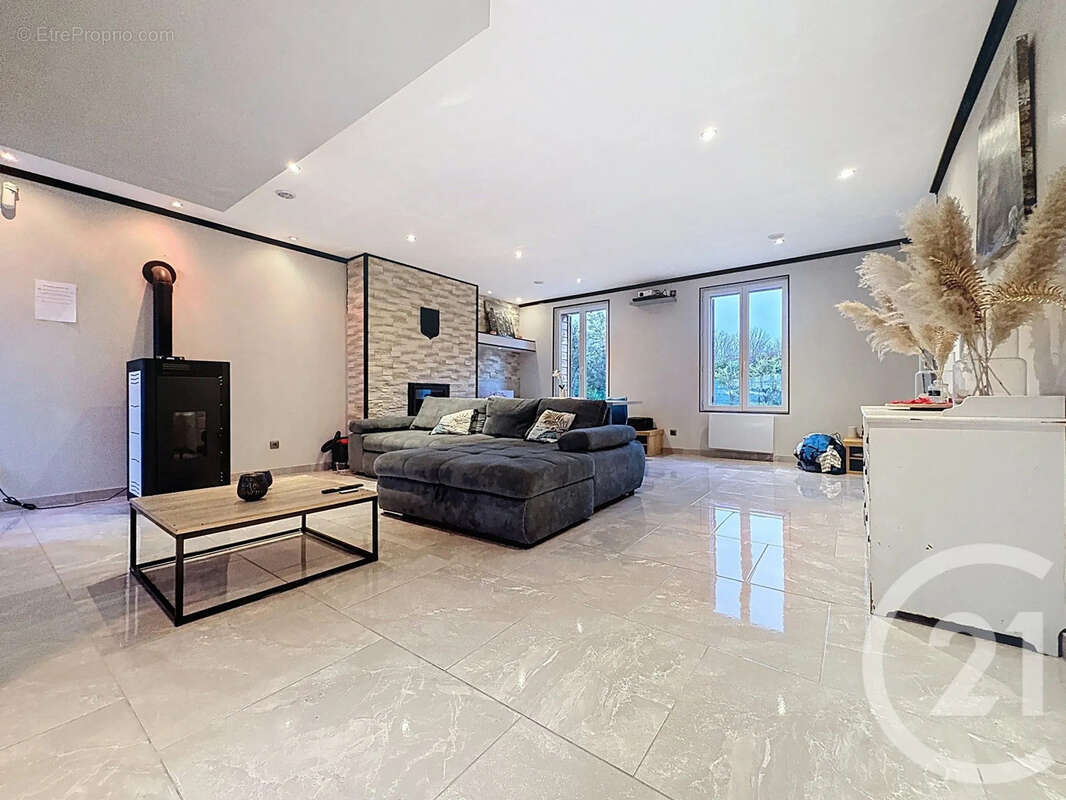 Maison 141 m² à Villacerf  - photo 2