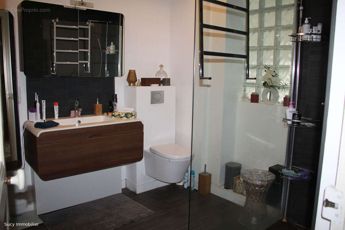 Maison à SUCY-EN-BRIE