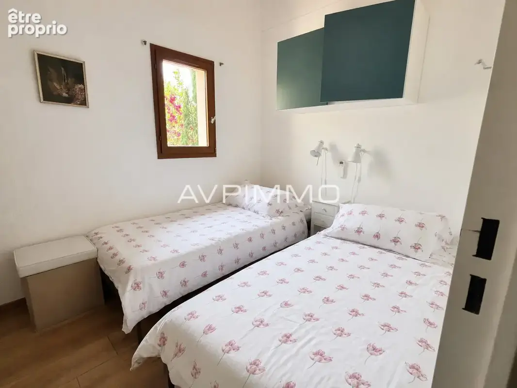 Exclusivité - Mini-villa T3 avec jardin de 110 m2, piscine et parking privatif Le Beausset - photo 8