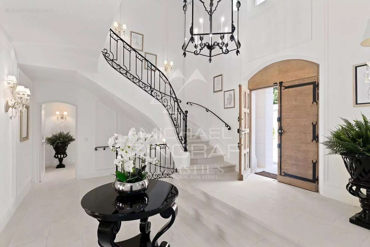 Maison à LA COLLE-SUR-LOUP