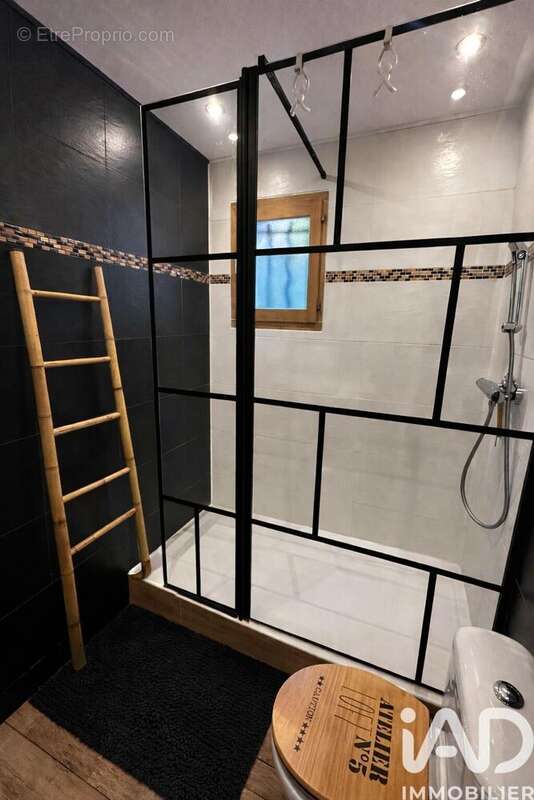 Photo 7 - Appartement à ROQUEBRUNE-SUR-ARGENS