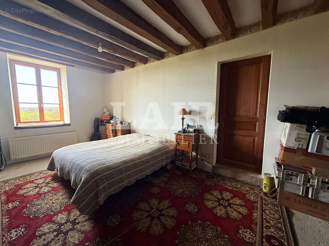 Maison à FRESNAY-SUR-SARTHE